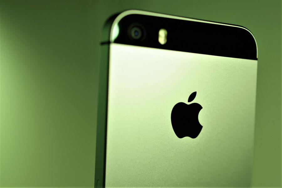 Opera's Crypto Browser Enters iOS, Worldcoin's Open Source, LUNA Gift + More News